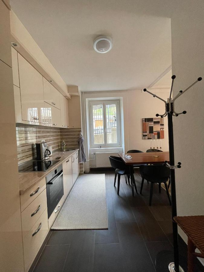Appartement Luna Avec Parking Couvert Prive 乐罗西 外观 照片