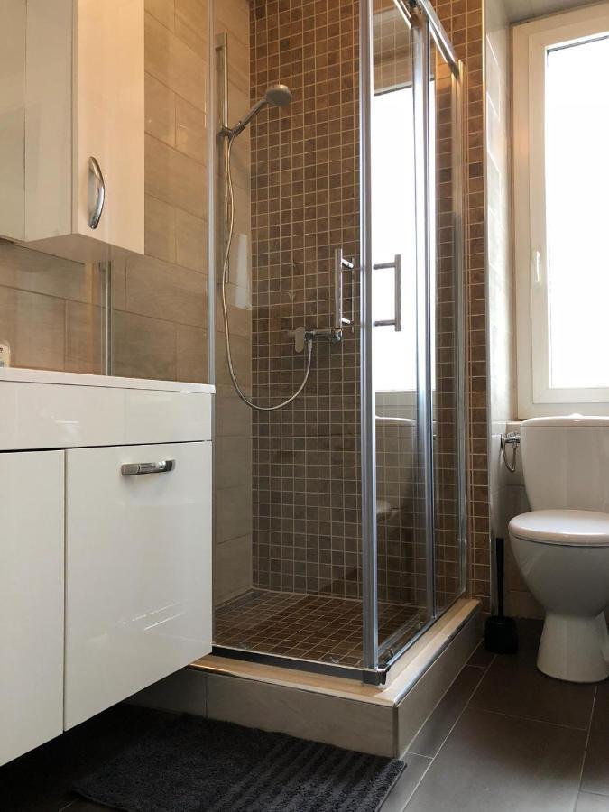 Appartement Luna Avec Parking Couvert Prive 乐罗西 外观 照片